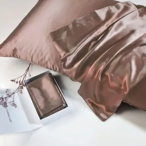 μοβ μαξιλαροθήκη Down Town μετάξι 100%  στο Λευκό shop Κορίνθου