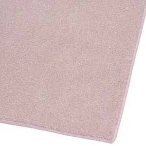 γωνία ροζ λιλά μοκέτας με το μέτρο Emotion Classic 13 Colore Colori στο μαγαζί με χαλιά λευκό