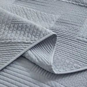 ανάγλυφη λεπτομέρεια ραφής κουβερλί