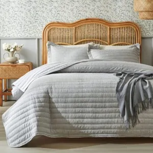BEDSPREAD DA CAPO GREY on bed
