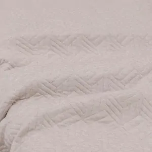 λεπτομέρεια καπιτονέ ραφής κουβερλί rhombus από το Λευκό στην Κόρινθο