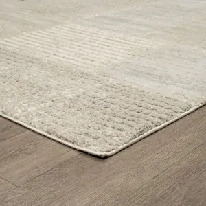 Color: Beige, ecru, off-white, grey