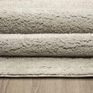 New Plan's Bellini textured carpets on wooden floor at lefko shop korinthos loutraki