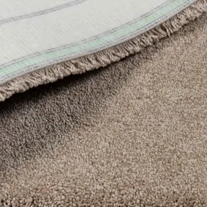 Substrate: Soft-Backing beige carpet colore colori greece