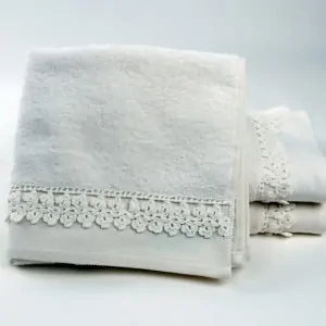 Handmade towel set made of 100% cotton terry crochet, 500gsm. Liolios Home's Small Flower towels