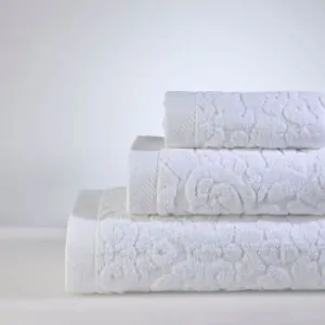 Quality white Classic towels by Down Town, at the store in Corinth, Lefko