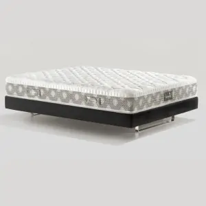 the Dolce Vita 10 mattress by the Italian Magniflex from the diagonal side in the Lefko store for Corinth, Loutraki, Nemea