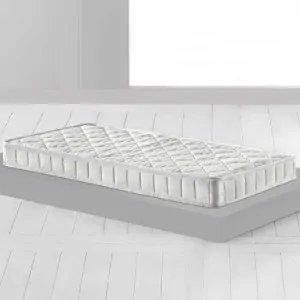 the Fabia 5 mattress by the Italian Magniflex, the baby's first mattress, in the λευκο store