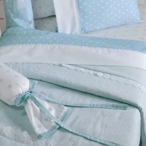 Πάπλωμα κούνιας μωρού λευκό, σιέλ με σχέδιο αστεράκια. Down Town στο Λευκό