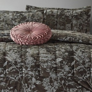 dark gray quilt with light gray floral patterns designs in Corinthian Lefko shop