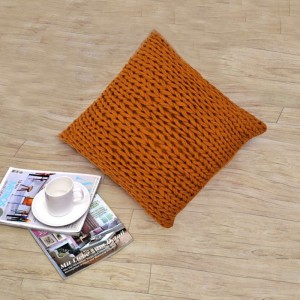 CUSHION HAND KNIT MUSTARD