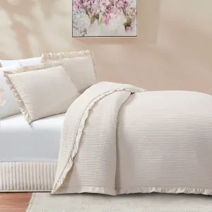 bed with beige armony bedspread in Lefko Korinthos