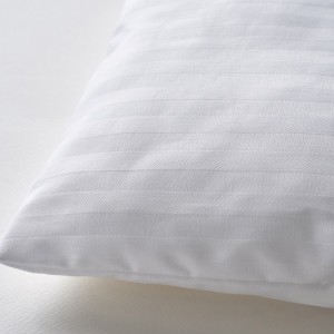 BABY PILLOW WHITE WITH SILICONE AND COTTON 250 TC