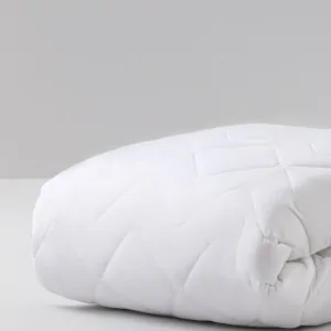 το προστατευτικο κάλυμμα στρωματοσ  all cotton καπιτονέ τυλιγμένο στο καταστημα με λευκα ειδη κορινθοσ