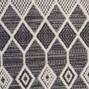 4-season black and white rattan hallway rug with diamond patterns from Lefko Corinth Peloponnese