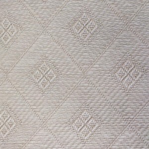 4-season beige rattan hallway carpet with diamond patterns from Lefko Korinthos Peloponnese