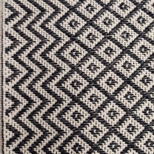 WICKER RUG ECRU BLACK SQUARE DIAMONDS AND ZIG ZAG PATTERN STO LEFKO GREECE