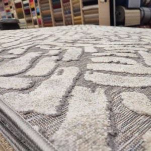 4 SEASON RUG ON OFFER ECRU GREY BRICKS PATTERN AT LEFKO SHOP GREECE