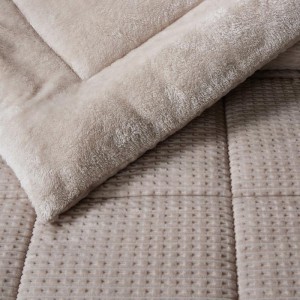 beige quilt with a unique feeling of softness to enjoy from  Liolios Home