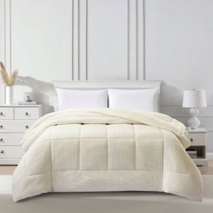 WARM QUILT SAHARA OFF WHITE at leyko from liolios