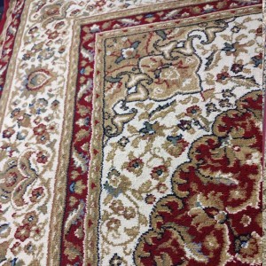 κλασικο χαλί orian 012 με περίγραμμα κρεμ και κόκκινο σχέδιο