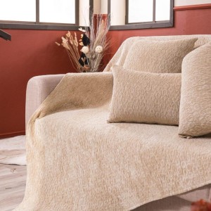 μοντέρνο σαλόνι με μπεζ ριχτάρι valley 02 σε μπεζ καναπέ στο λευκό κορινθιας