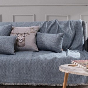 σαλόνι μοντέρνο με καναπε ΓΚΡΙ και ριχτάρι μπλε FREMONT 04 από το λευκό κόρινθος