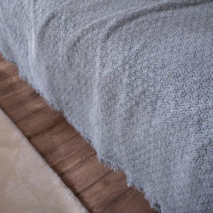 σαλόνι μοντέρνο με καναπε ΓΚΡΙ και ριχτάρι μπλε γκρι MICHIGAN 04 από το λευκό κόρινθος