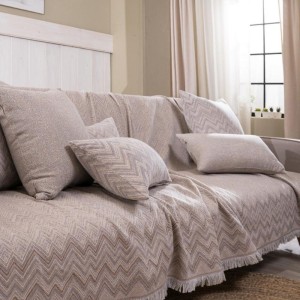 μοντέρνο σαλόνι με ροζ ριχτάρι PIACENZA 03 στον καναπέ 4 εποχών