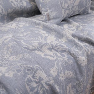 4 SEASON SOFA THROW BLUE VARESE 05
