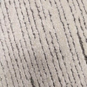 Modern carpet ideal for any room white with grey details and a special price.