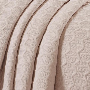 4 SEASON QUILTED BEDSPERAD SET WITH PILLOWCASES glenda ROSE LIOLIOS HOME GREECE