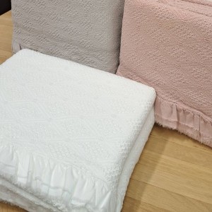 WHITE SUMMER BLANKET DIAMOND LIOLIOS HOME 100% COTTON